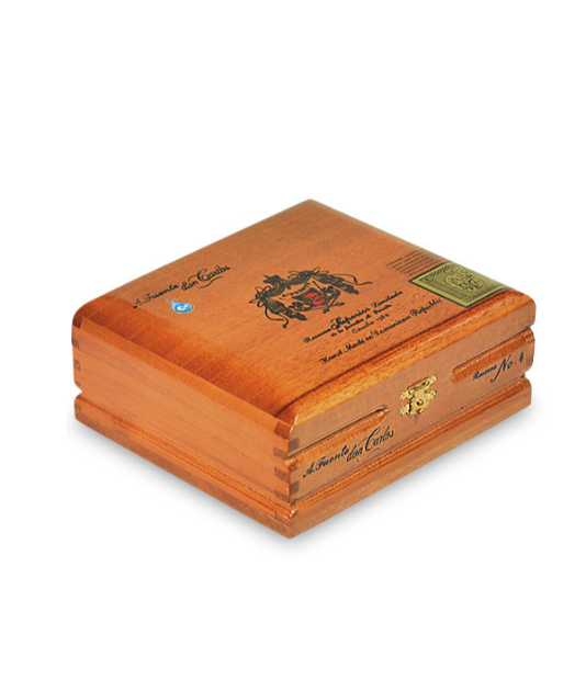Arturo Fuente Don Carlos No.4 Cigar - Image 2