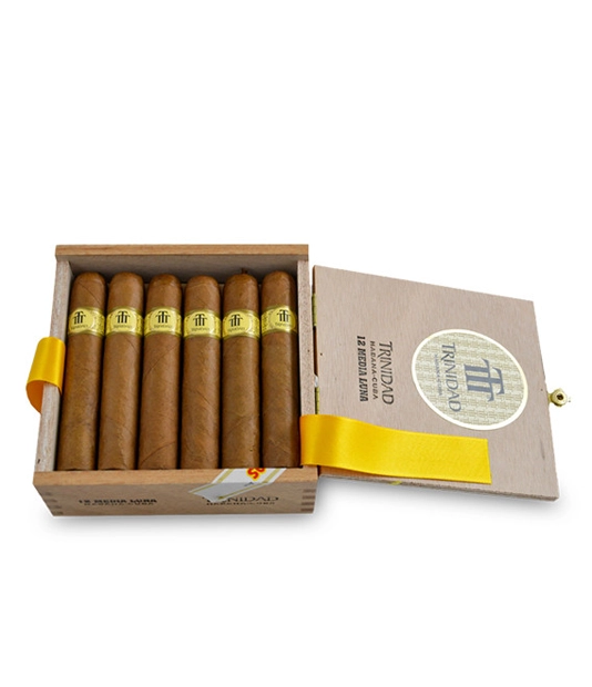 Trinidad Media Luna Cigar - Image 2